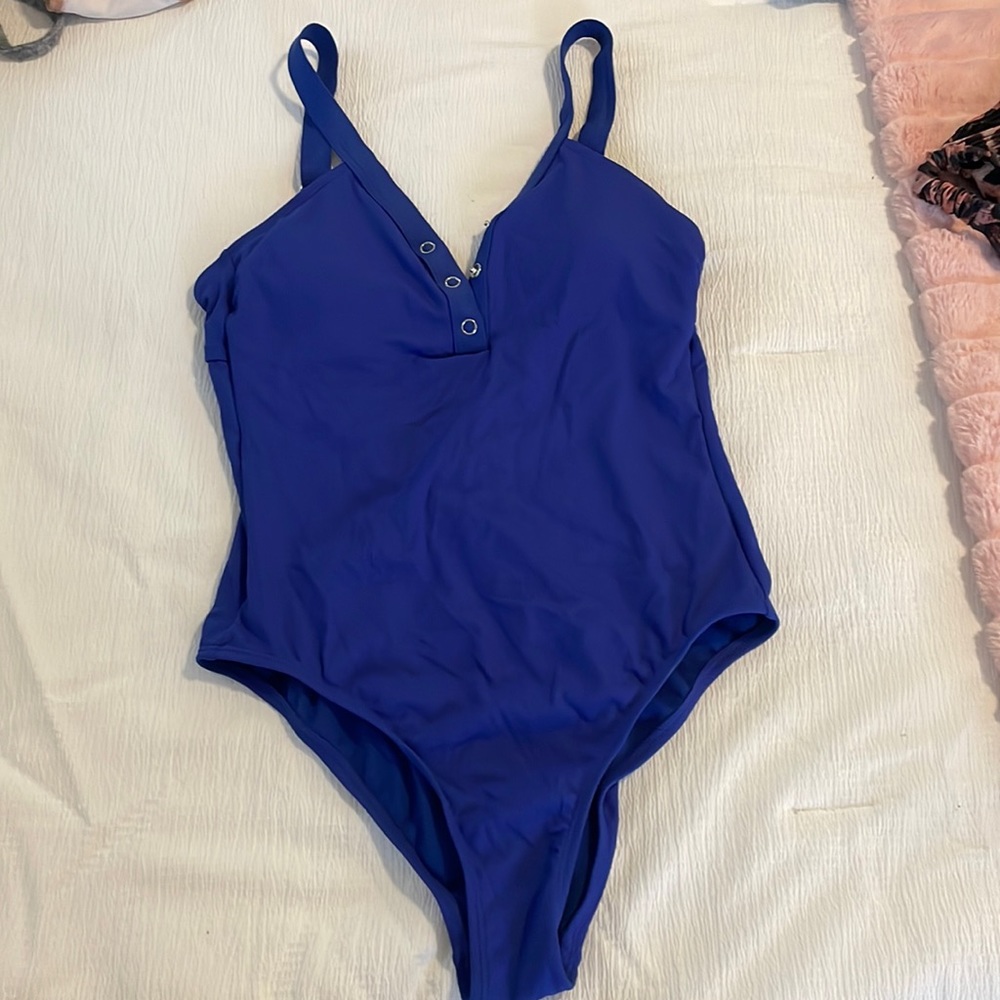 One Piece bath bathing suit
